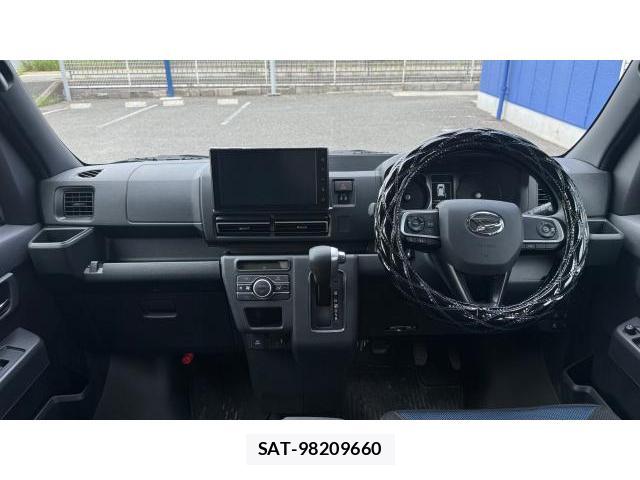 Daihatsu ATRAI 2025 8434552-4