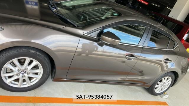 Mazda AXELA HYBRID 2013-11 8434641-10