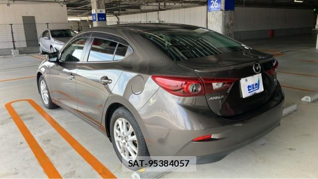 Mazda AXELA HYBRID 2013-11 8434641-13
