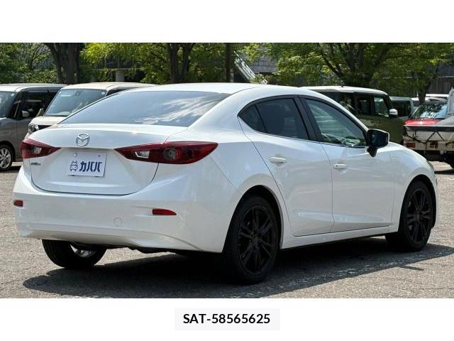 Mazda AXELA 2014-10 8434571-12