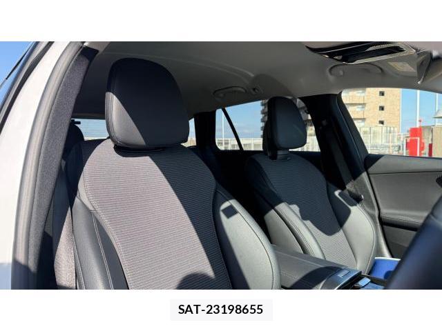 Mercedes Benz C-CLASS 2025-10 8434461-6
