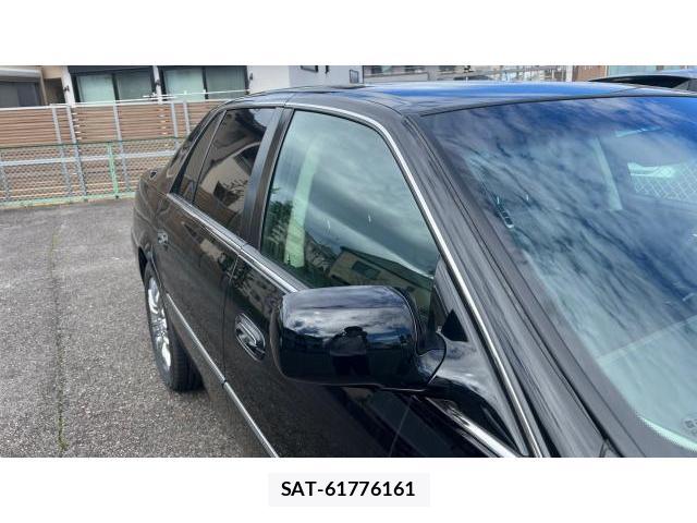 Cadillac DTS 2009 8434288-11