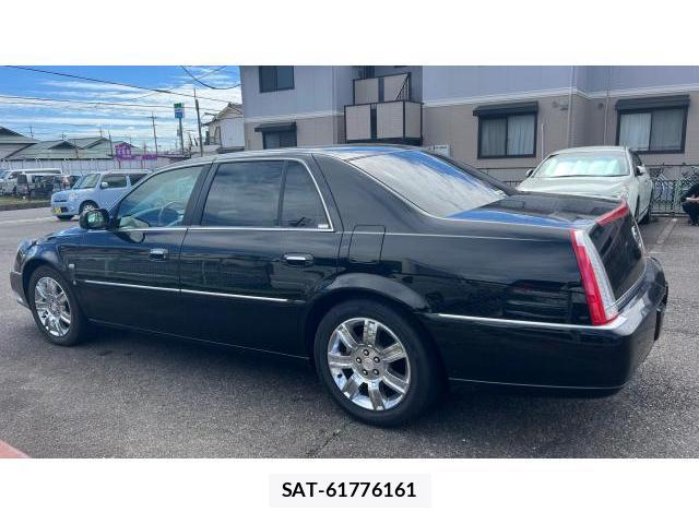 Cadillac DTS 2009 8434288-7