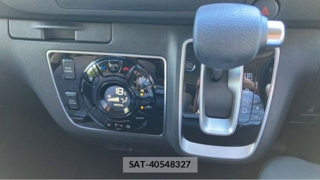 Nissan Caravan 2025-02 8434670-14