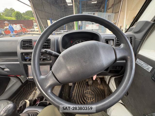 Suzuki CARRY TRUCK 2006-07 8433837-3