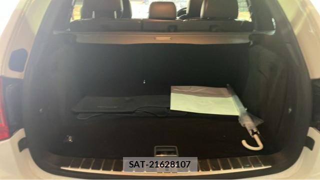 Porsche CAYENNE 2010-04 8434726-17