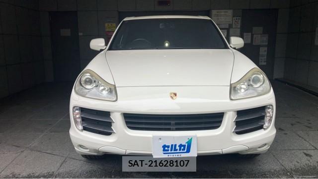 Porsche CAYENNE 2010-04 8434726-9