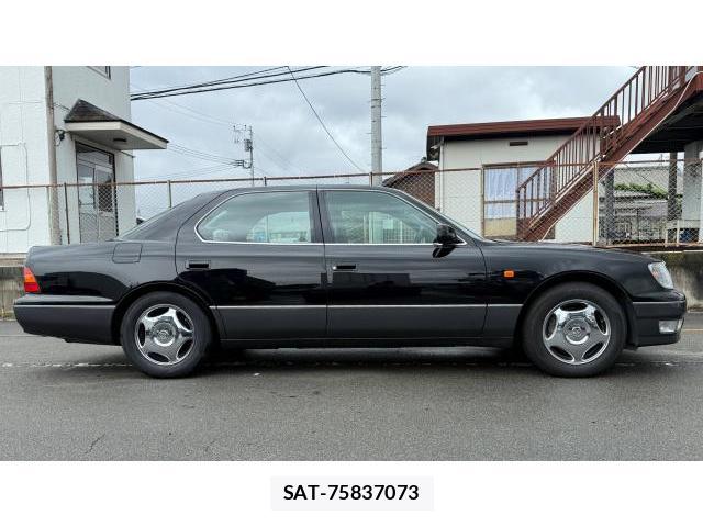 Toyota CELSIOR 1998 8434560-2