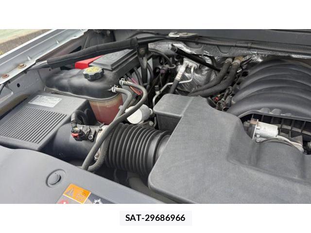 Chevrolet SILVERADO 2015-10 8434548-10