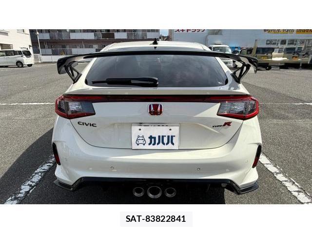 Honda CIVIC 2024 8434493-3