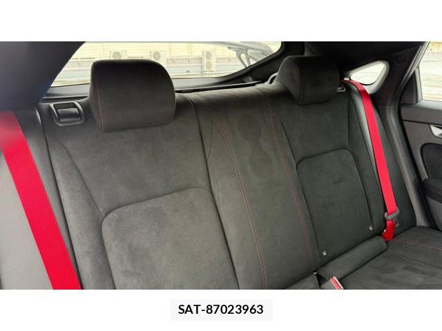 Honda CIVIC 2023 8434530-7
