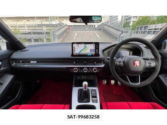 Honda CIVIC 2026-10 8434597-3