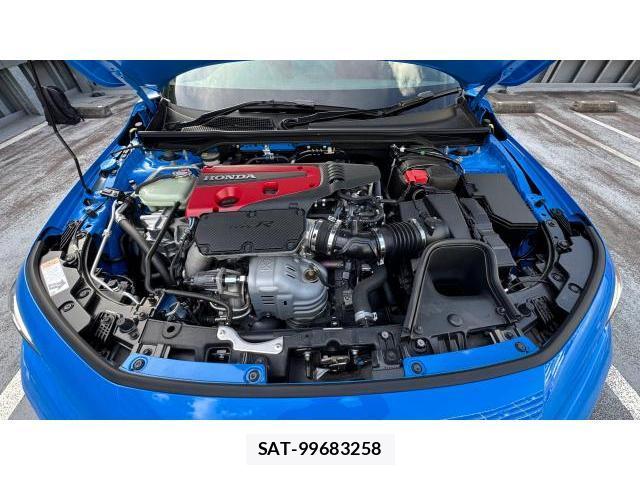 Honda CIVIC 2026-10 8434597-8