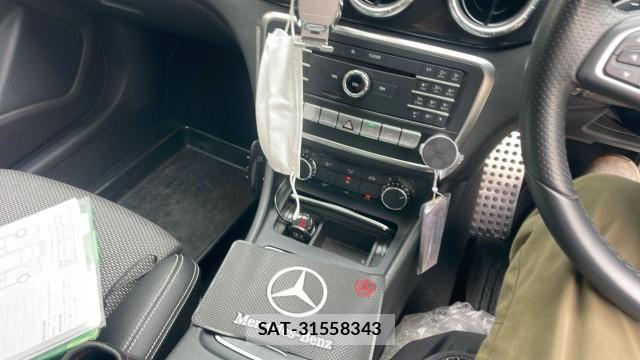 Mercedes Benz CLA-CLASS 2018-03 8434715-14