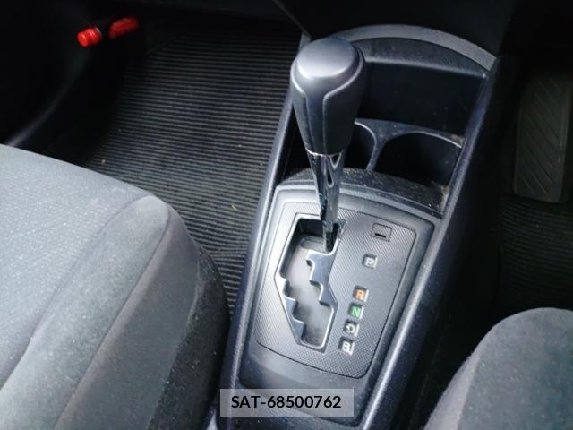 Toyota COROLLA AXIO 2019-07 8433912-11