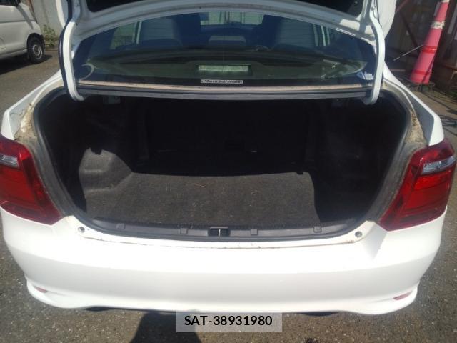 Toyota COROLLA AXIO 2017-07 8433917-7