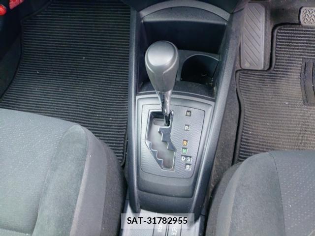 Toyota COROLLA AXIO 2019-08 8433980-11