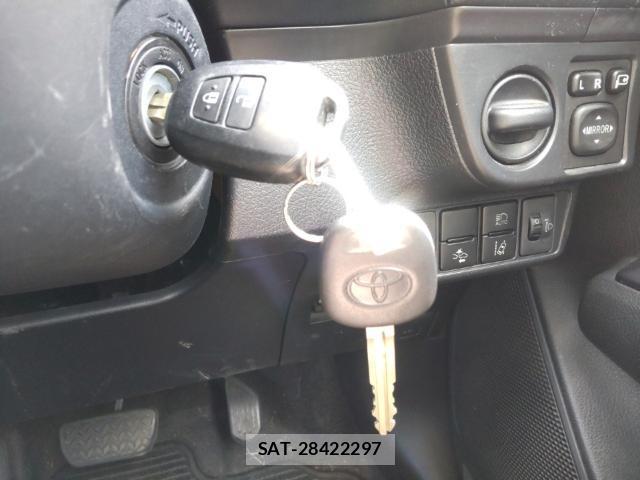 Toyota COROLLA AXIO 2019-08 8433985-14