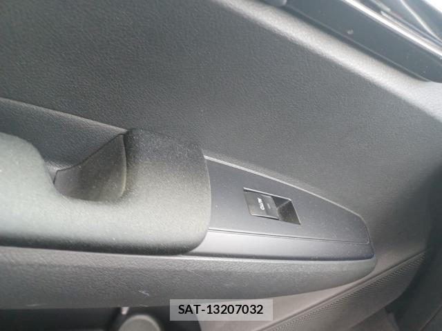Toyota COROLLA AXIO 2019-07 8435244-12