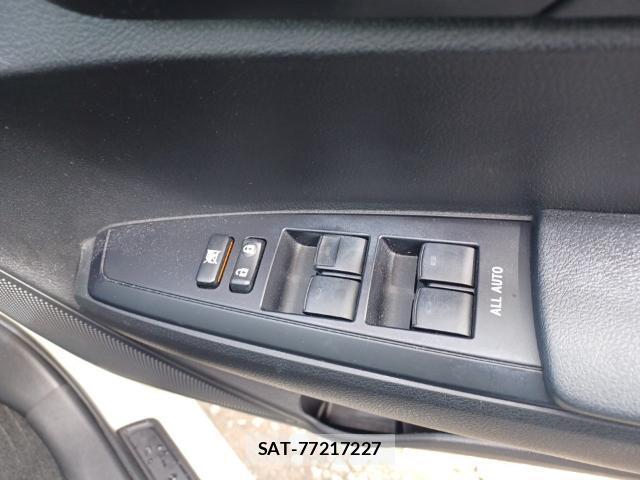 Toyota COROLLA AXIO 2021-07 8435245-13