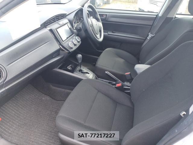 Toyota COROLLA AXIO 2021-07 8435245-15