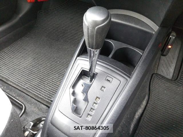 Toyota COROLLA AXIO 2016-08 8435268-11