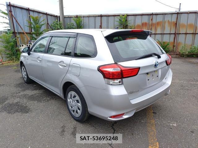 Toyota COROLLA FIELDER 2018-08 8433927-5
