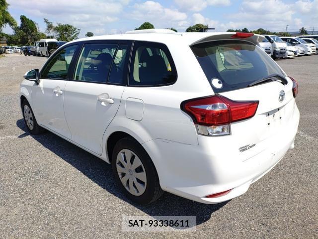 Toyota COROLLA FIELDER 2017-02 8433990-5
