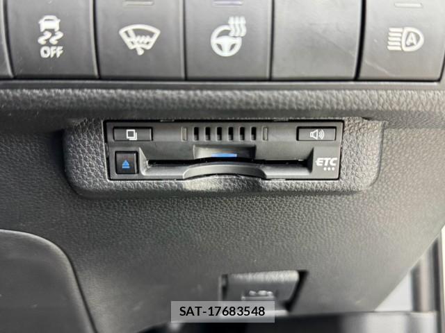 Toyota COROLLA SPORT 2022-06 8434119-7