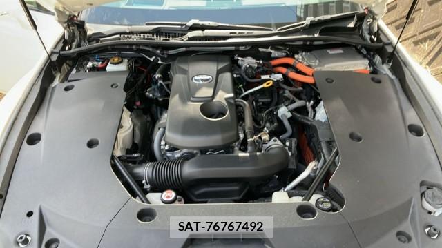 Toyota CROWN HYBRID 2019-08 8434698-7