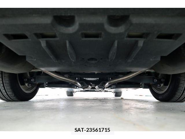 Toyota CROWN HYBRID 2019-07 8435084-12