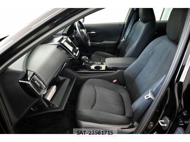 Toyota CROWN HYBRID 2019-07 8435084-7