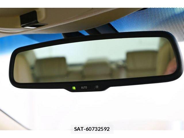 Toyota CROWN MAJESTA 2014-09 8435088-16