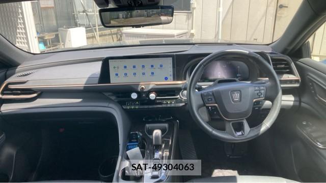 Toyota CROWN 2024-11 8434627-2