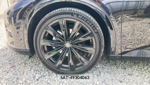 Toyota CROWN 2024-11 8434627-8