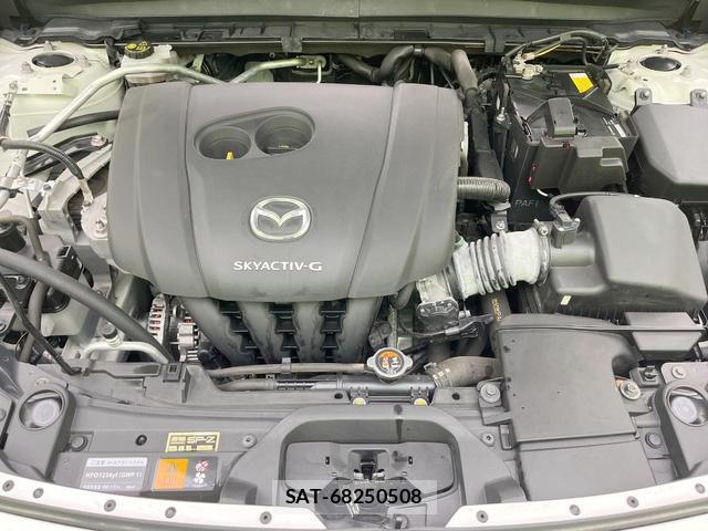 Mazda CX-30 2020-01 8434200-17