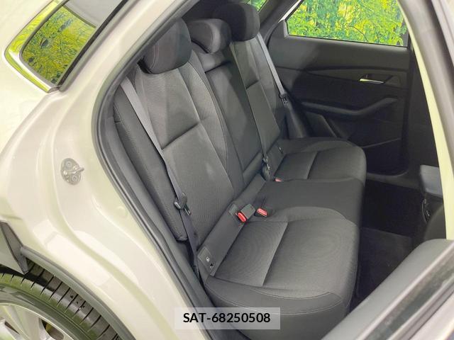 Mazda CX-30 2020-01 8434200-8
