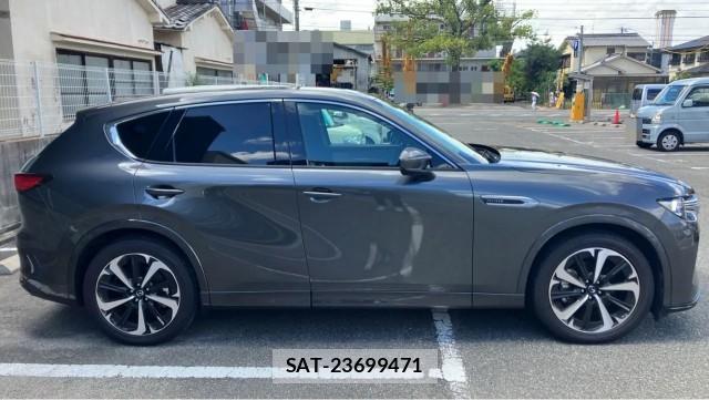 Mazda CX-60 2022-08 8434628-3