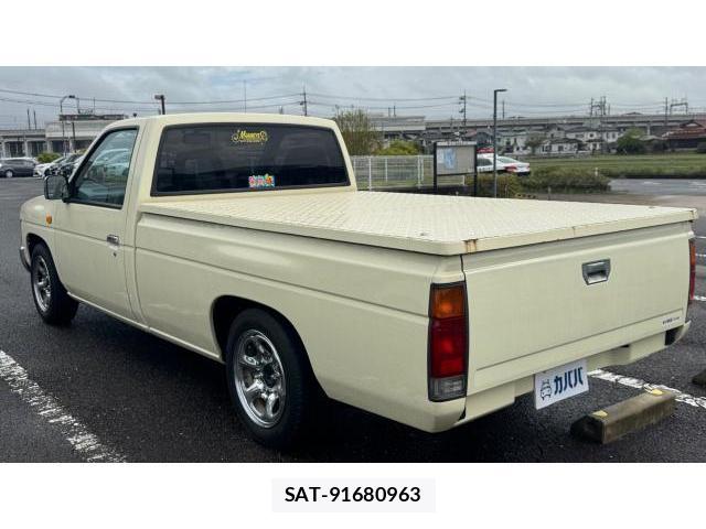 Nissan DATSUN TRUCK 1995 8434499-8
