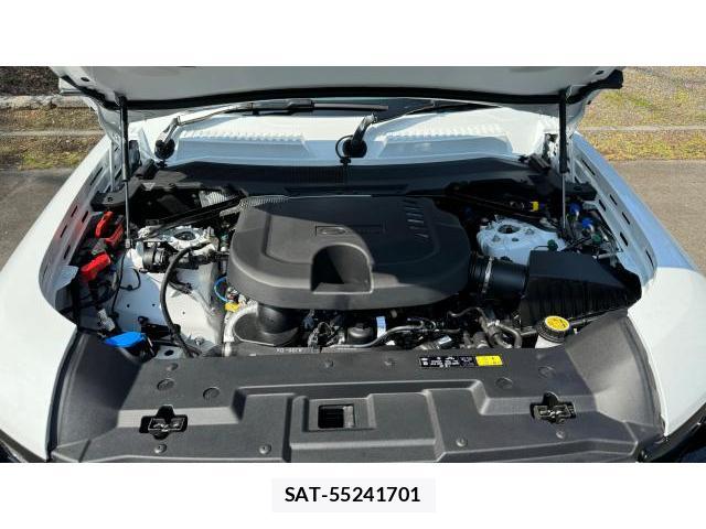 Land Rover DEFENDER 2024 8434299-8