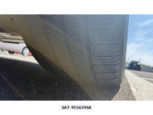 Land Rover DEFENDER 2024-10 8434494-11