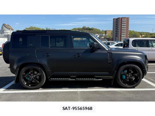 Land Rover DEFENDER 2024-10 8434494-2