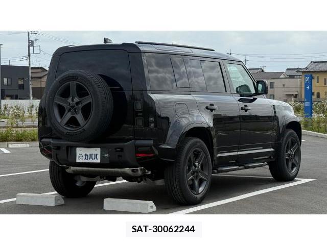 Land Rover DEFENDER 2026 8434500-14