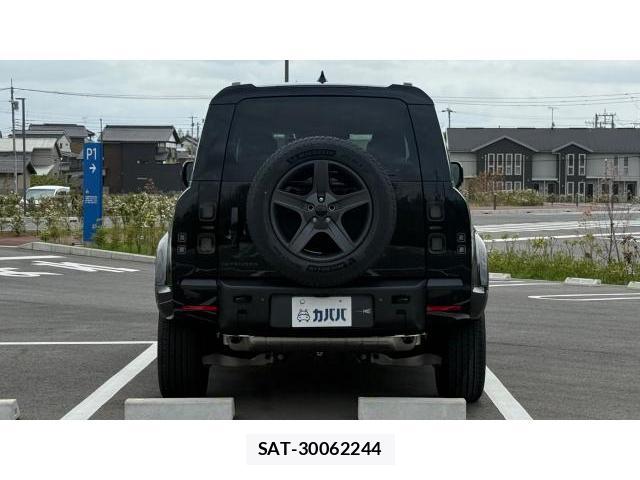 Land Rover DEFENDER 2026 8434500-3