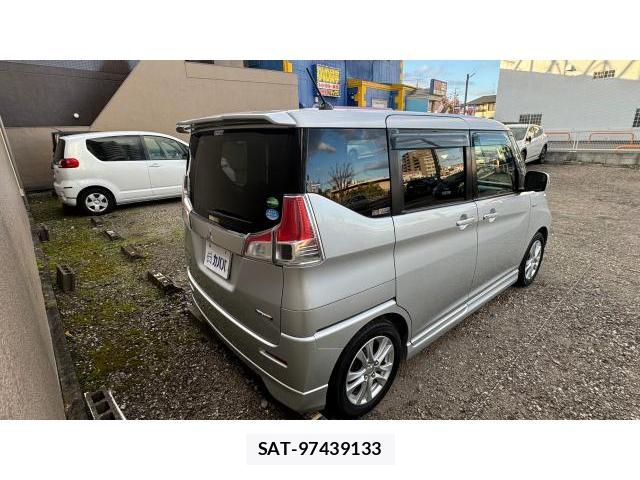 Mitsubishi DELICA 2018-10 8434320-14