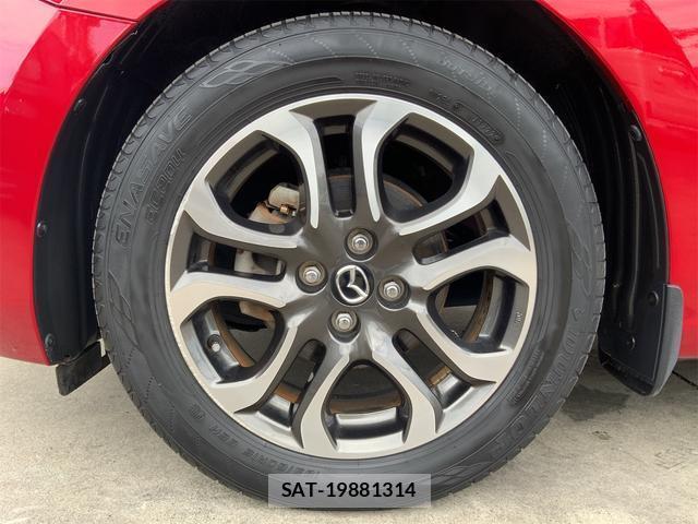 Mazda DEMIO 2015-12 8434071-17