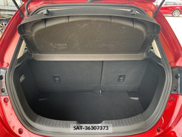Mazda DEMIO 2015-01 8434075-16