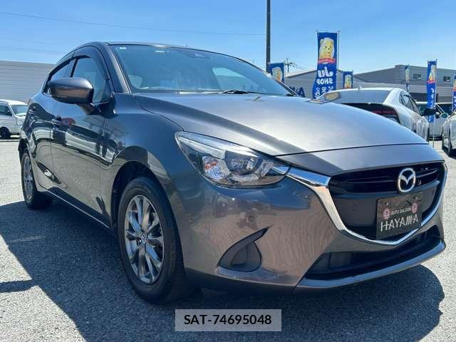 Mazda DEMIO 2018-05 8434121-13