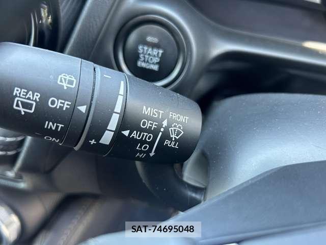 Mazda DEMIO 2018-05 8434121-17