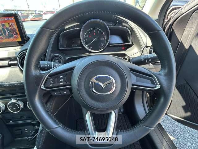 Mazda DEMIO 2018-05 8434121-2